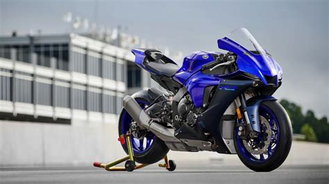 Yamaha YZF-R1 Wallpaper 4K, Sports bikes, 2022