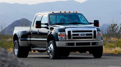 Ford F-450 Super Duty - Information and photos - MOMENTcar