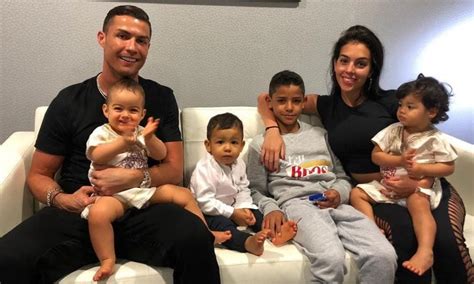 Cristiano Ronaldo's family - Parents, Wife, Children | Sportskeeda