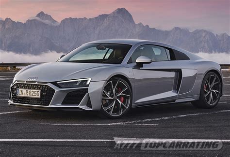 2020 Audi R8 RWD Coupe - price and specifications