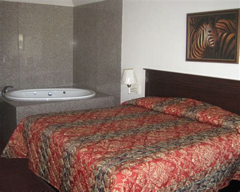 Hotels in Schulenburg - Executive Inn & Suites | Schulenburg Texas ...