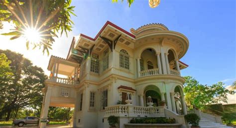 5 Historic Houses in the Philippines to Visit at Least Once