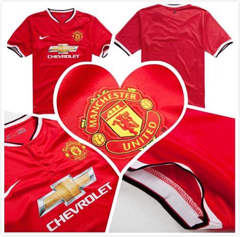 Manchester United "Red Devils" home jersey is red this season, the collar design innovation ...