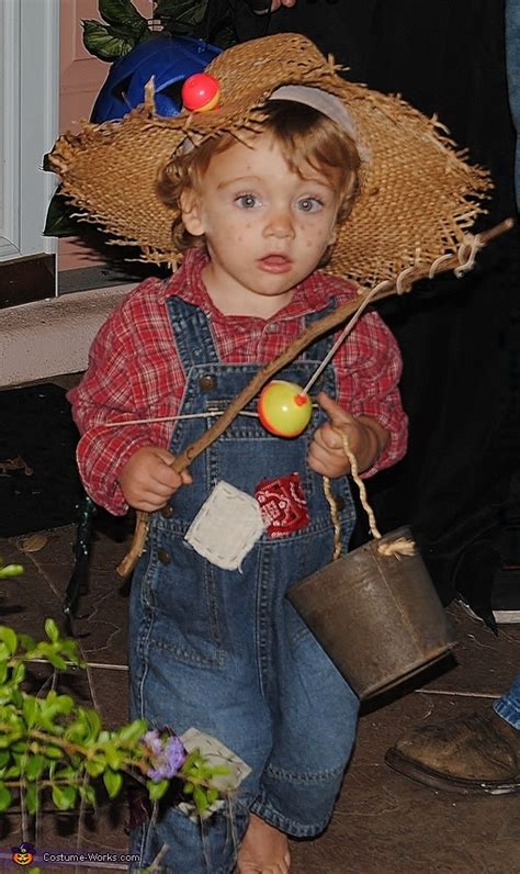 Homemade Huckleberry Finn Costume for Boys