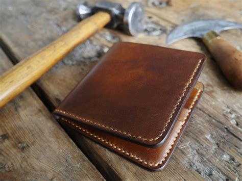 Bifold Leather Wallet - Walnut Brown – Kingsley Leather