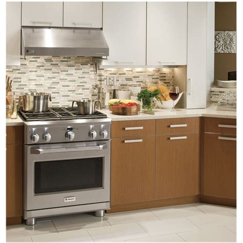 Best Buy: Monogram 5.7 Cu. Ft. Self-Cleaning Freestanding Gas Convection Range Stainless steel ...