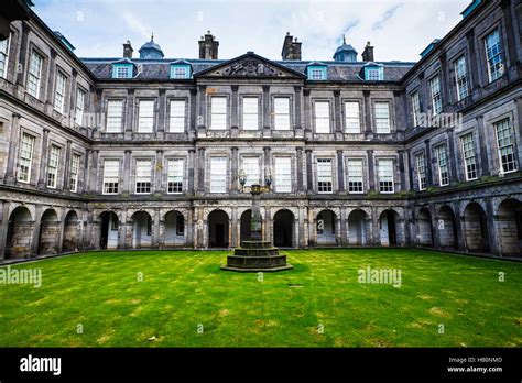 Interior courtyard / quadrangle of Holyrood Palace, Edinburgh, Scotland Stock Photo - Alamy