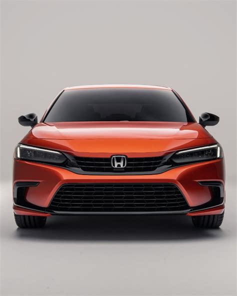 Sophisticated and sporty, the prototype that previews the 2022 Honda Civic goes upscale with ...