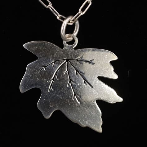 VTG Sterling Silver - SIGNED Maple Leaf Cut-Out Pendant 20" Necklace ...