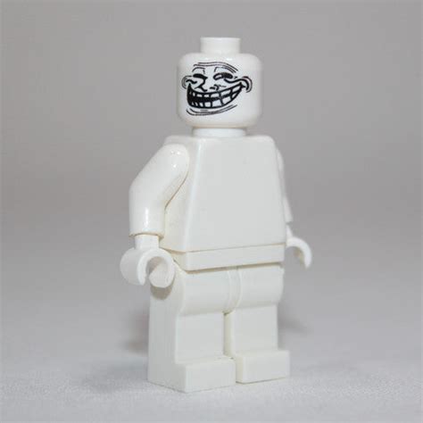 Meme Heads – X39BrickCustoms.com