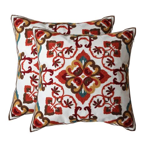 Embroidered Throw Pillows | Free Embroidery Patterns