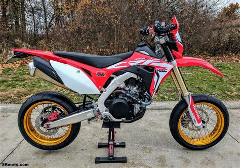 Honda CRF450L Supermoto | หมวกกันน็อค