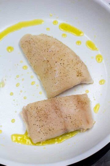 Pan Seared Red Snapper - Bake It With Love