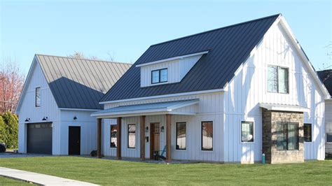 A Solar-Friendly Metal Roof Tops this Net Zero Post Frame Home