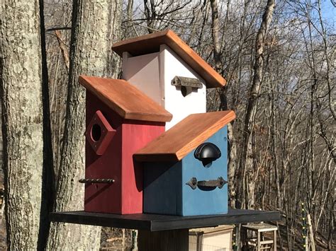 Making Wooden Birdhouses: Ideas, Plans, and Designs - FeltMagnet