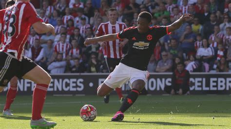 EPL: Anthony Martial scores two goals as Manchester United beats Southampton - Sports Illustrated