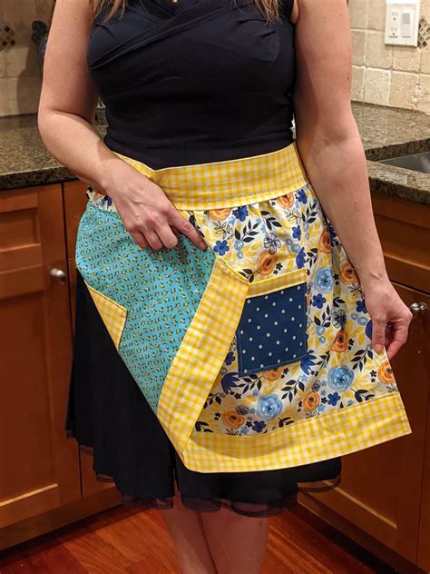 Reversible Half Apron DIY - 5 out of 4 Patterns