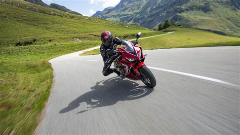 Honda CBR650R Top Speed Test: Is It Faster Than The Aprilia RS 660?