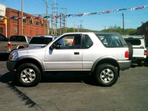 Purchase used 2001 Isuzu Rodeo Sport in 444 Fourth Ave., Huntington, West Virginia, United ...