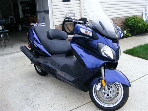 Buy 2005 Suzuki Burgman 650 Scooter on 2040-motos