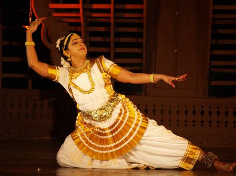 10 enthralling dance forms in India!