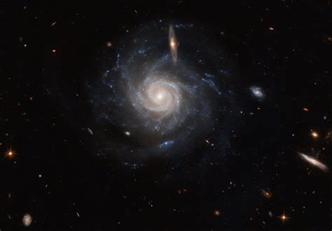 Hubble spotlights barred spiral galaxy UGC 678 - My Space Stories