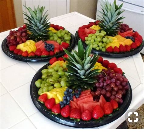 Holiday Fruit Platter Ideas — Steemit | Fruit platter designs, Holiday fruit platter, Fruit ...