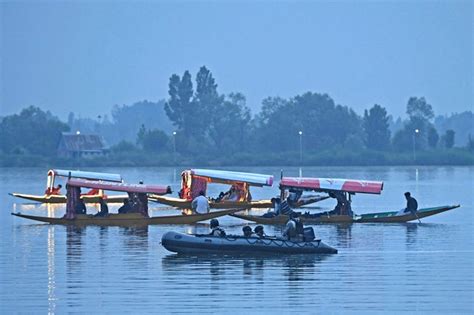 Photos: G-20 delegates enjoy shikara ride on Dal Lake in Srinagar ...