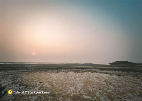 Sunrise at Little rann of Kutch Wildlife Sanctuary | Tale of 2 Backpackers