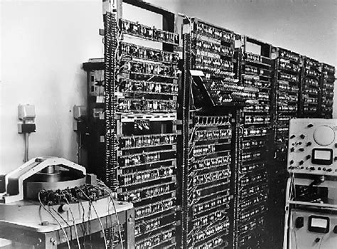 1953 | Timeline of Computer History | Computer History Museum