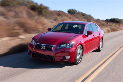 Lexus GS 350 Review: Wheels for the Well-Heeled | WIRED