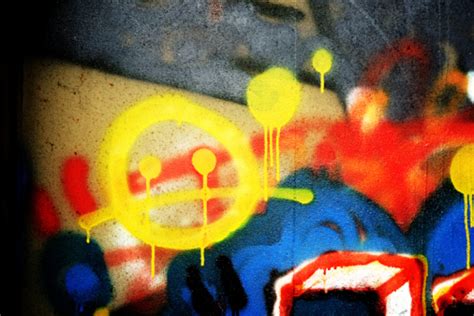 Free picture: graffiti, art, face, artistic, vandalism, urban, paint, mask