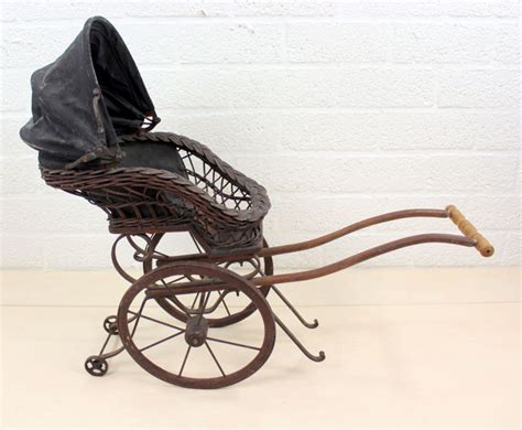 Antique - doll pram with decorations - Catawiki