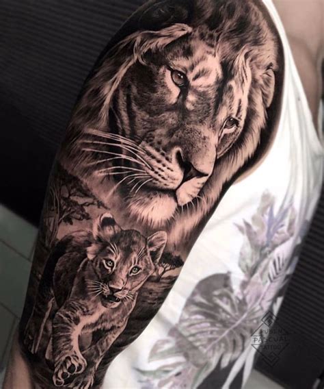 Pin by gerald on Lion | Lion head tattoos, Geometric lion tattoo, Lion ...