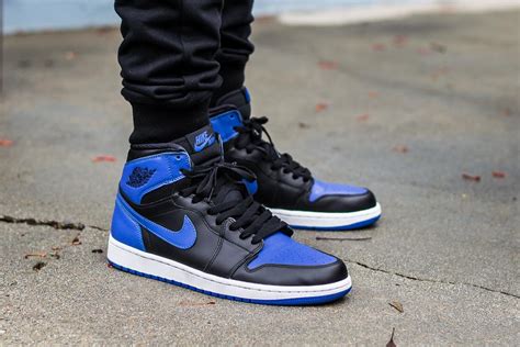 Air Jordan 1 High OG Royal Review