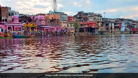 The Ultimate Guide To Street Foods Of Mathura - NDTV Food