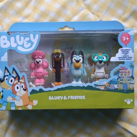 BLUEY AND FRIENDS - Bluey, Coco, Snickers and Honey 4 Figure Pack £18. ...