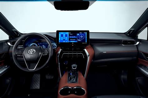 2024 Toyota Venza Interior Colors - Bee Beverie