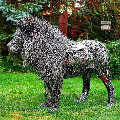 Lion, Brian Mock , recycled metal, 2015 : r/Art