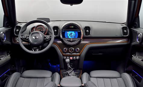 2017 Mini Countryman Cooper S All4 Interior Dashboard Gallery (Photo 58 of 61)