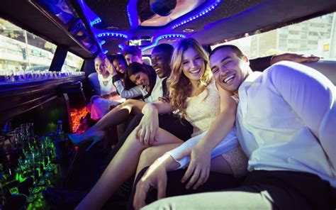 7 Things To Consider Before Hiring A Limo Rental Company | KC Limo Service