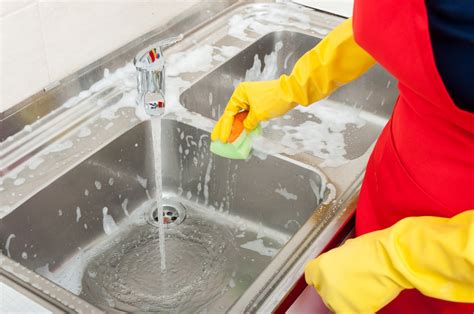 Tips on Cleaning a Kitchen Sink |🥇 Maid Service Wasilla, Alaska