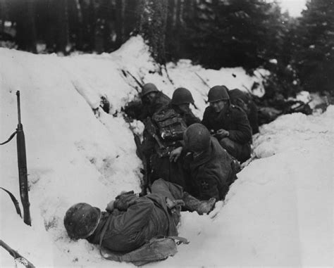 54 Battle Of The Bulge Photos That Capture The Nazis' Last Ditch Counteroffensive