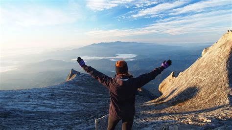 Your Ultimate Guide To Climbing Mt Kinabalu - hoptraveler