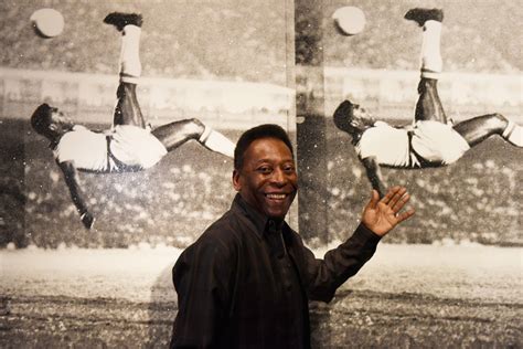 Pelé‘s Most Iconic Bicycle Kick Might Not Have Led to a Goal