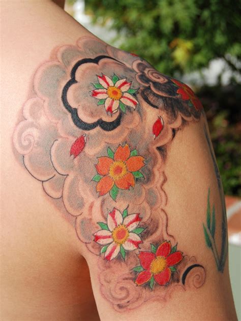 Blossom Tattoo: Chinese, Japanese Flower Designs-12 Seductive Ideas | HubPages