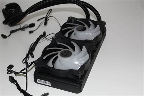 MSI MAG CoreLiquid 240R - the first compact water cooling system from MSI under test