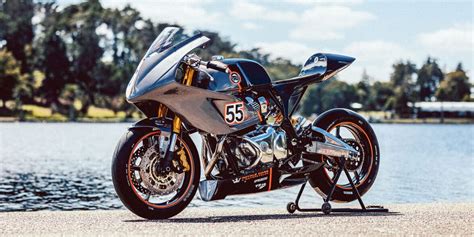 Custom Eye Candy: a Race-Ready Royal Enfield Continental GT 650 - webBikeWorld