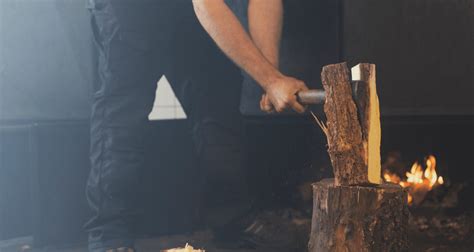 Hatchet vs Axe Explained: Comparing These Distinct & Useful Tools - The Forestry Pros