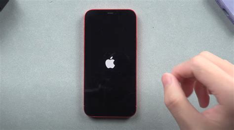 iPhone Stuck on the Apple Logo? 5 Effective Methods Are Here | AppleInsider